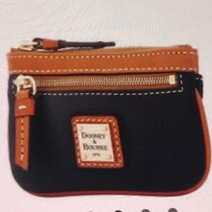 NEW Dooney & Bourke Pebble grain coin case NEW BNWT